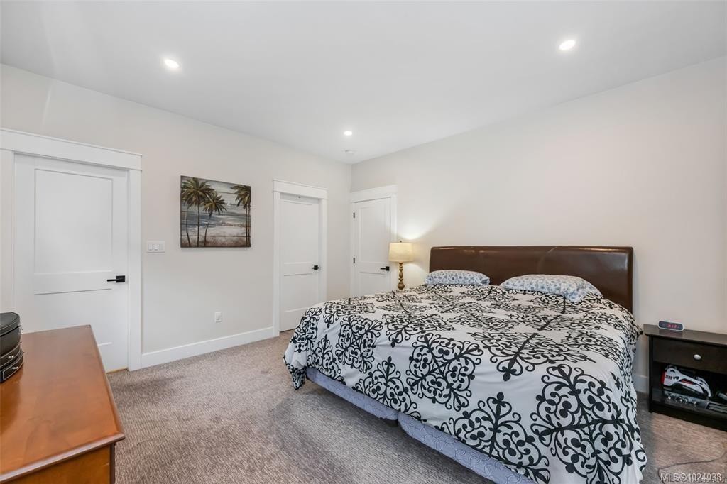 168 Edgewood Dr, Lake Cowichan, BC