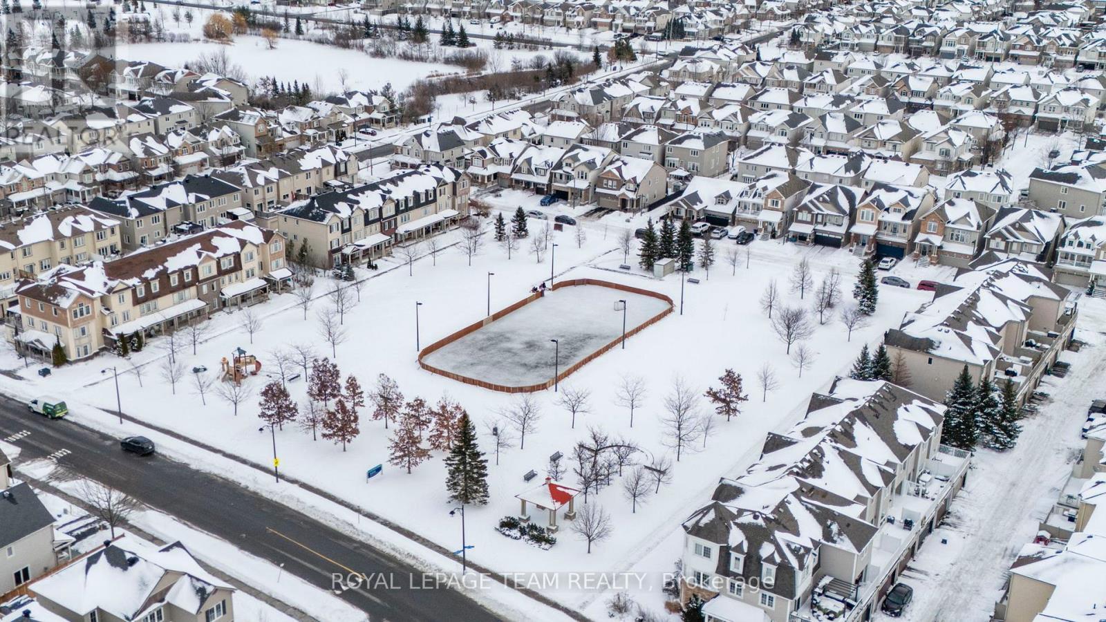 3022 Freshwater Way, Ottawa, ON - Outdoor With View