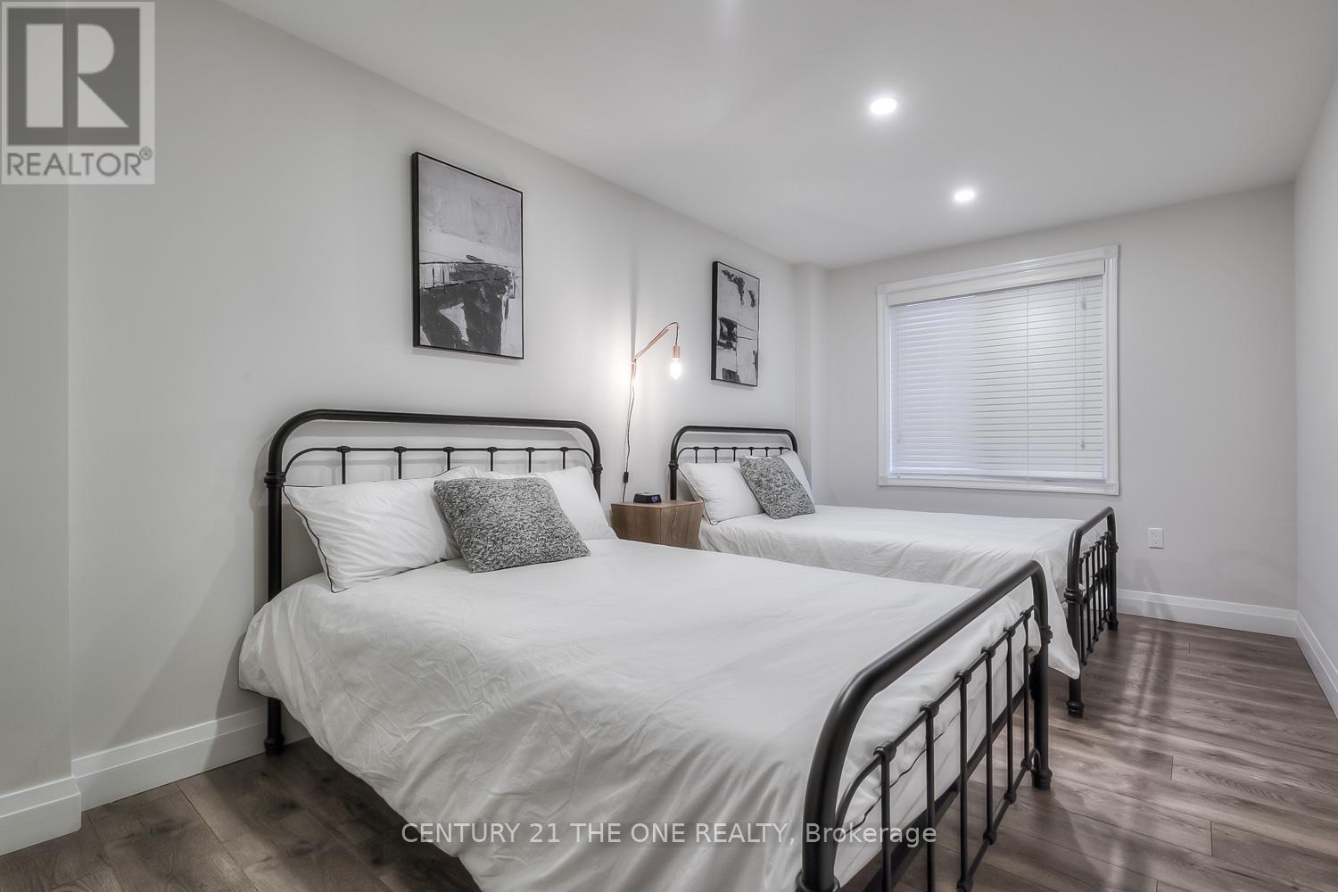 710 - 75 Weldrick Road E, Richmond Hill, ON - Indoor Photo Showing Bedroom