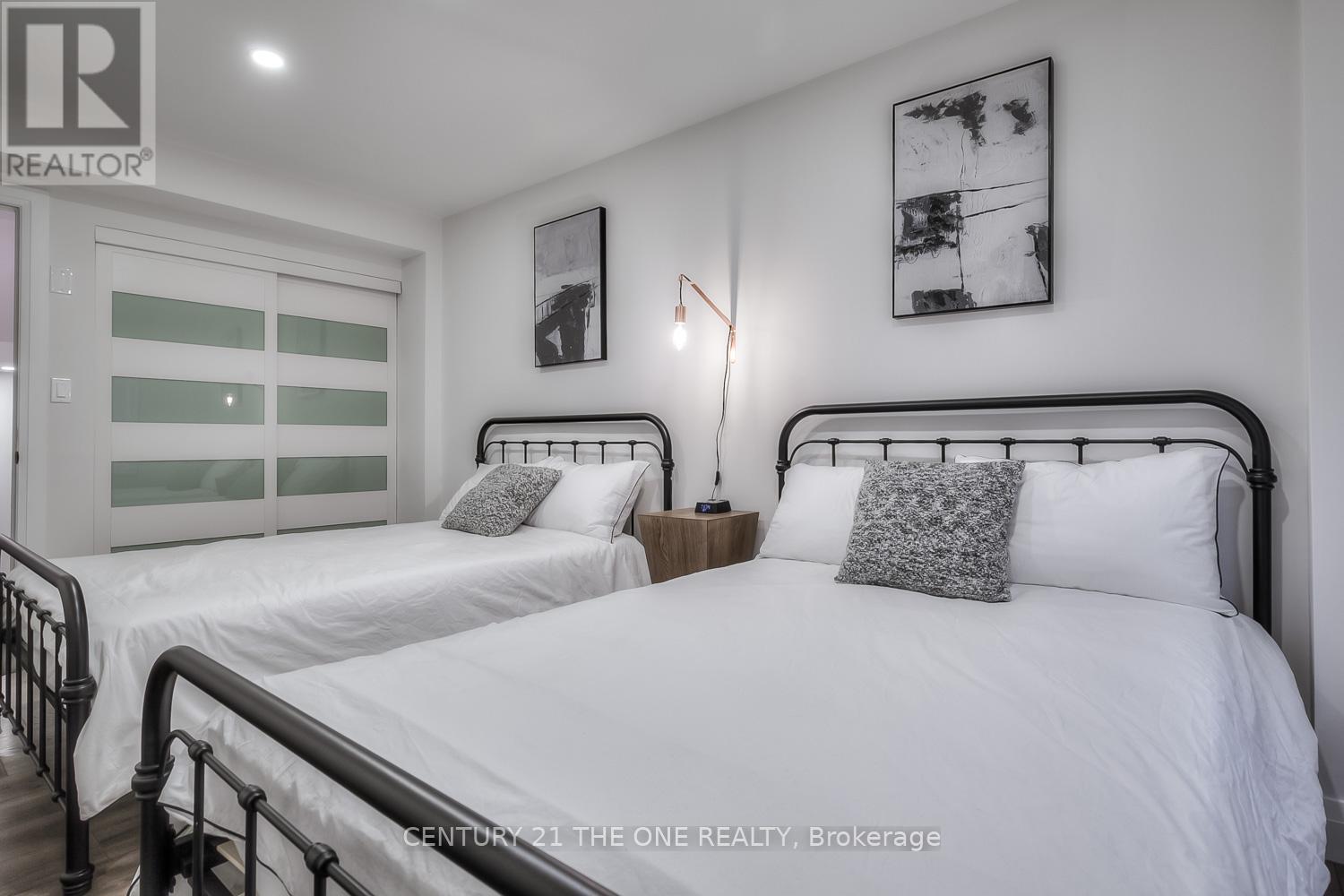 710 - 75 Weldrick Road E, Richmond Hill, ON - Indoor Photo Showing Bedroom