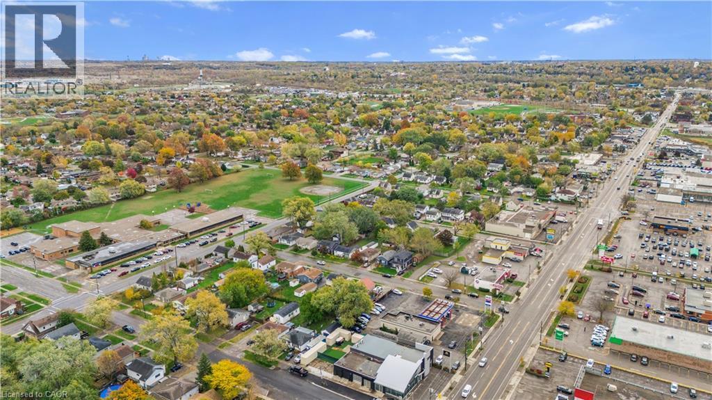 9 Admiral Road, St. Catharines, ON - Outdoor With View