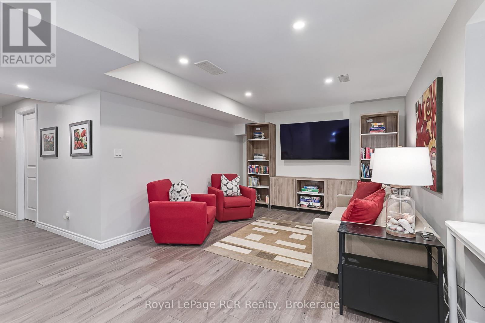 160 Preservation Road, Collingwood, ON - Indoor With Fireplace