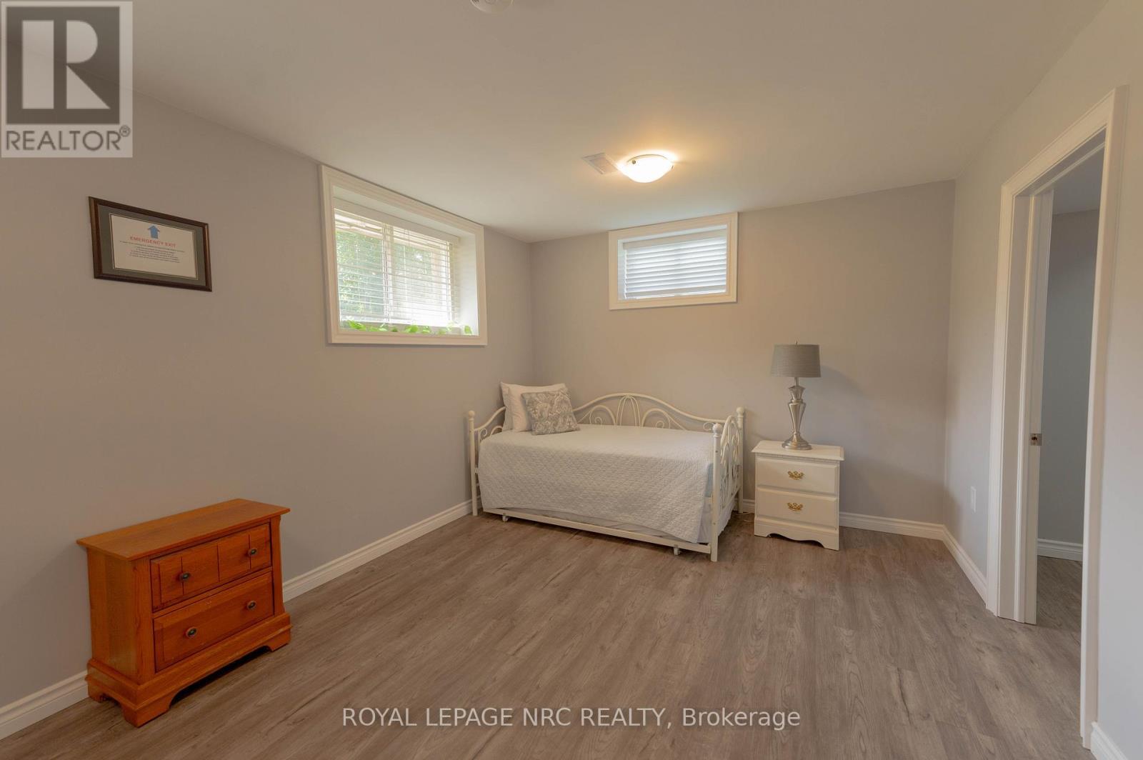 146 Four Mile Creek Road, Niagara-On-The-Lake (St. Davids), ON - Indoor Photo Showing Bedroom