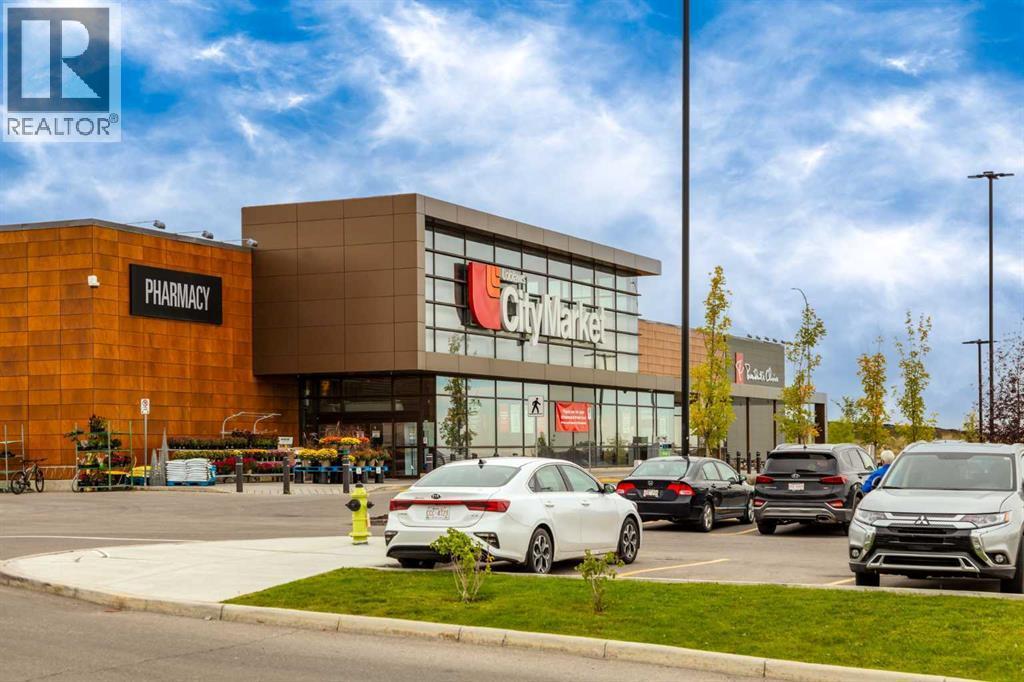 29 Marmot Passage Nw, Calgary, AB - Outdoor