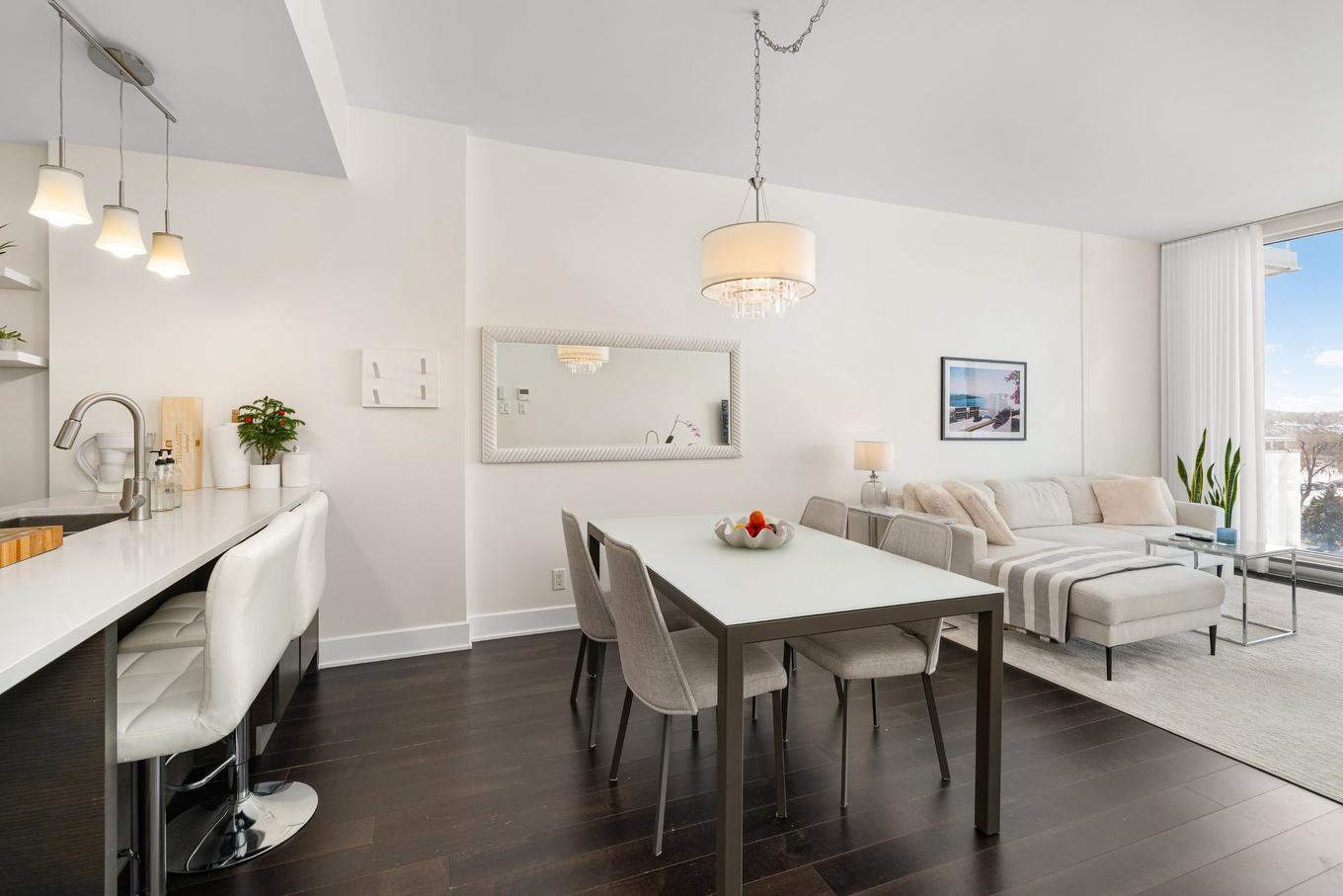 Dining room - 608-14399 Boul. Gouin O., Montréal (Pierrefonds-Roxboro), QC - Indoor