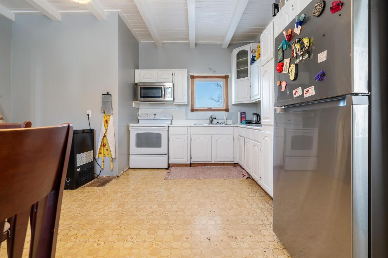 251 Victoria Street E, Amherst, NS