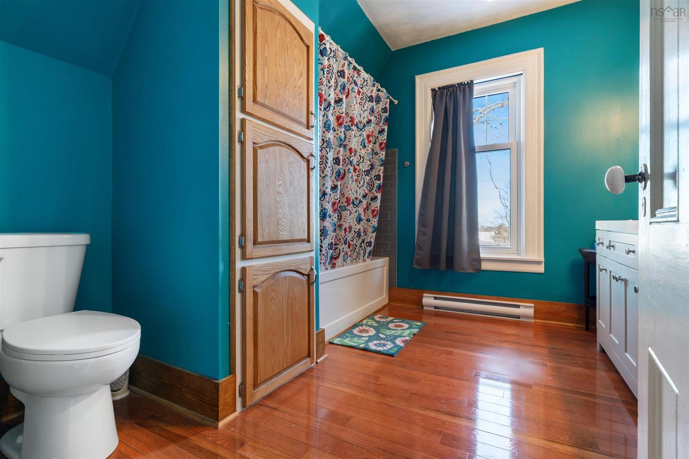 251 Victoria Street E, Amherst, NS