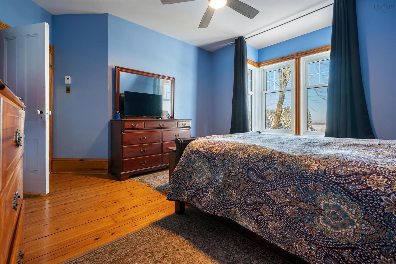 251 Victoria Street E, Amherst, NS