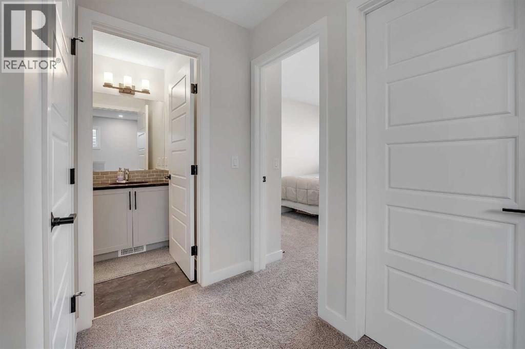 11 Marmot Way Nw, Calgary, AB