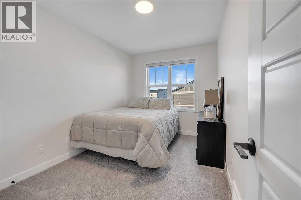 11 Marmot Way Nw, Calgary, AB