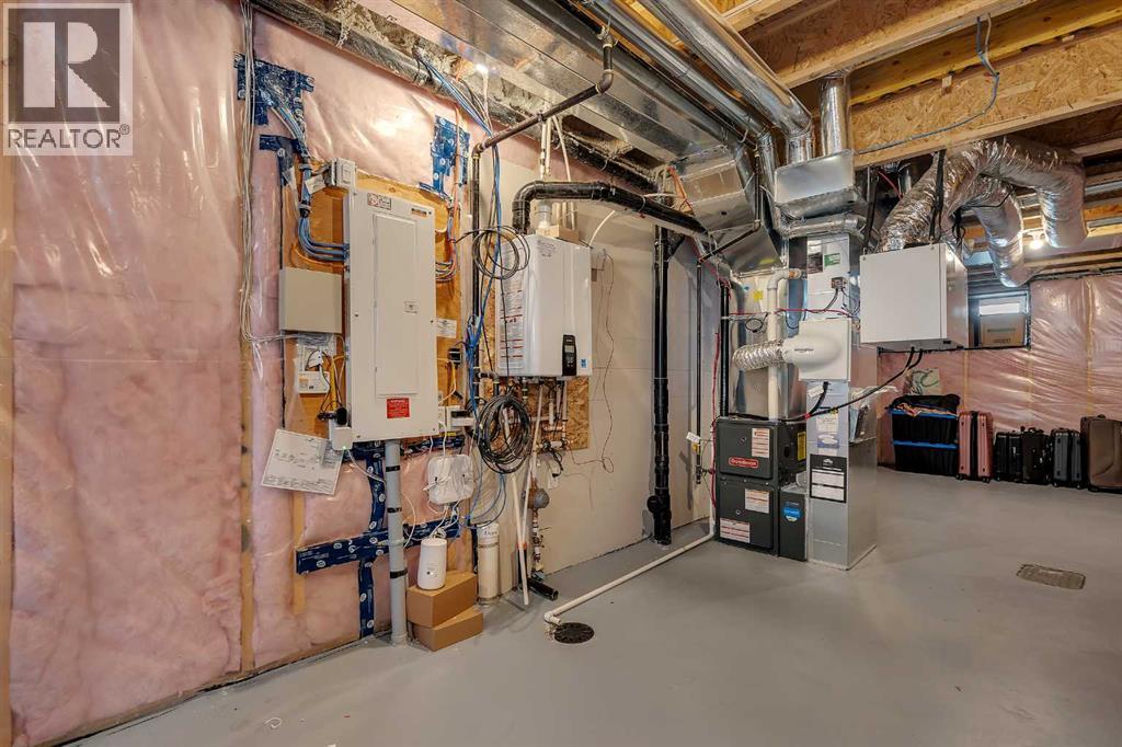 11 Marmot Way Nw, Calgary, AB