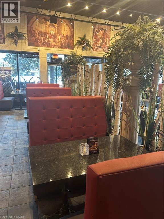 1500 Upper Middle Road W, Oakville, ON