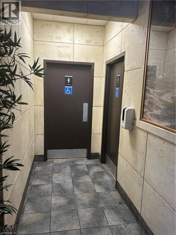 1500 Upper Middle Road W, Oakville, ON