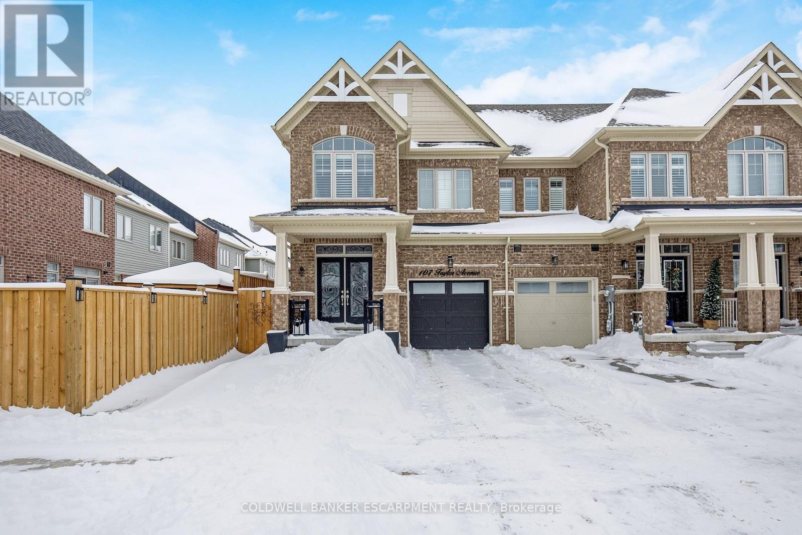 107 Taylor Avenue, Guelph/Eramosa, ON - Outdoor With Facade