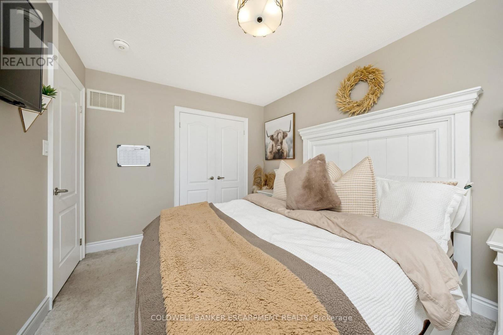 107 Taylor Avenue, Guelph/Eramosa, ON - Indoor Photo Showing Bedroom