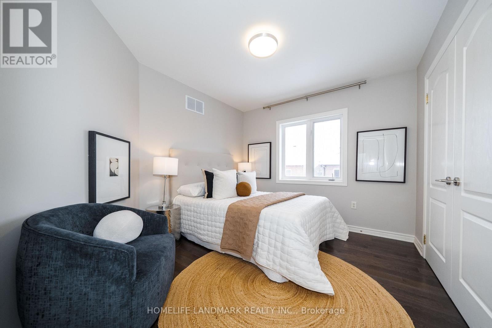 26 Monaco Crescent, Richmond Hill, ON - Indoor Photo Showing Bedroom