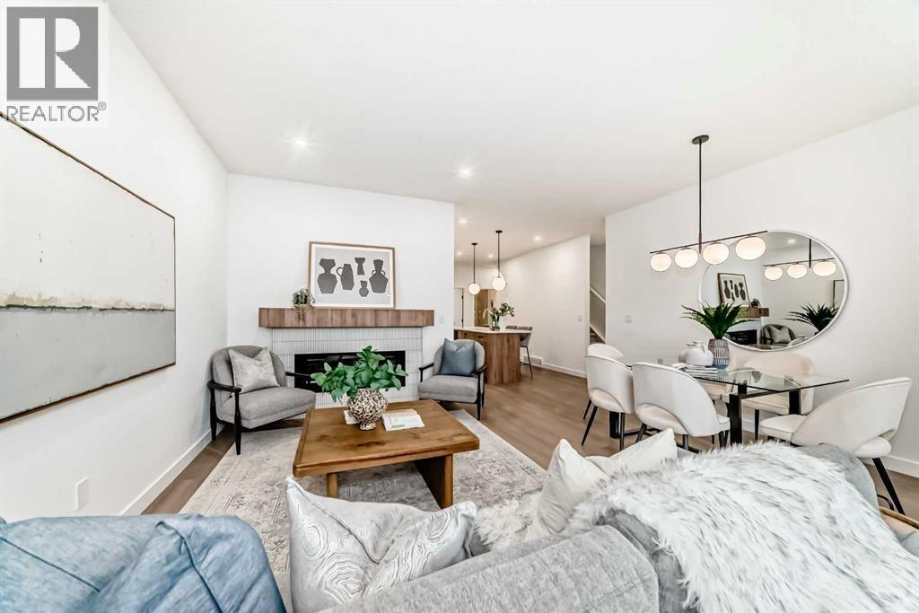 8530 Bowness Road Nw, Calgary, AB - Indoor Photo Showing Living Room