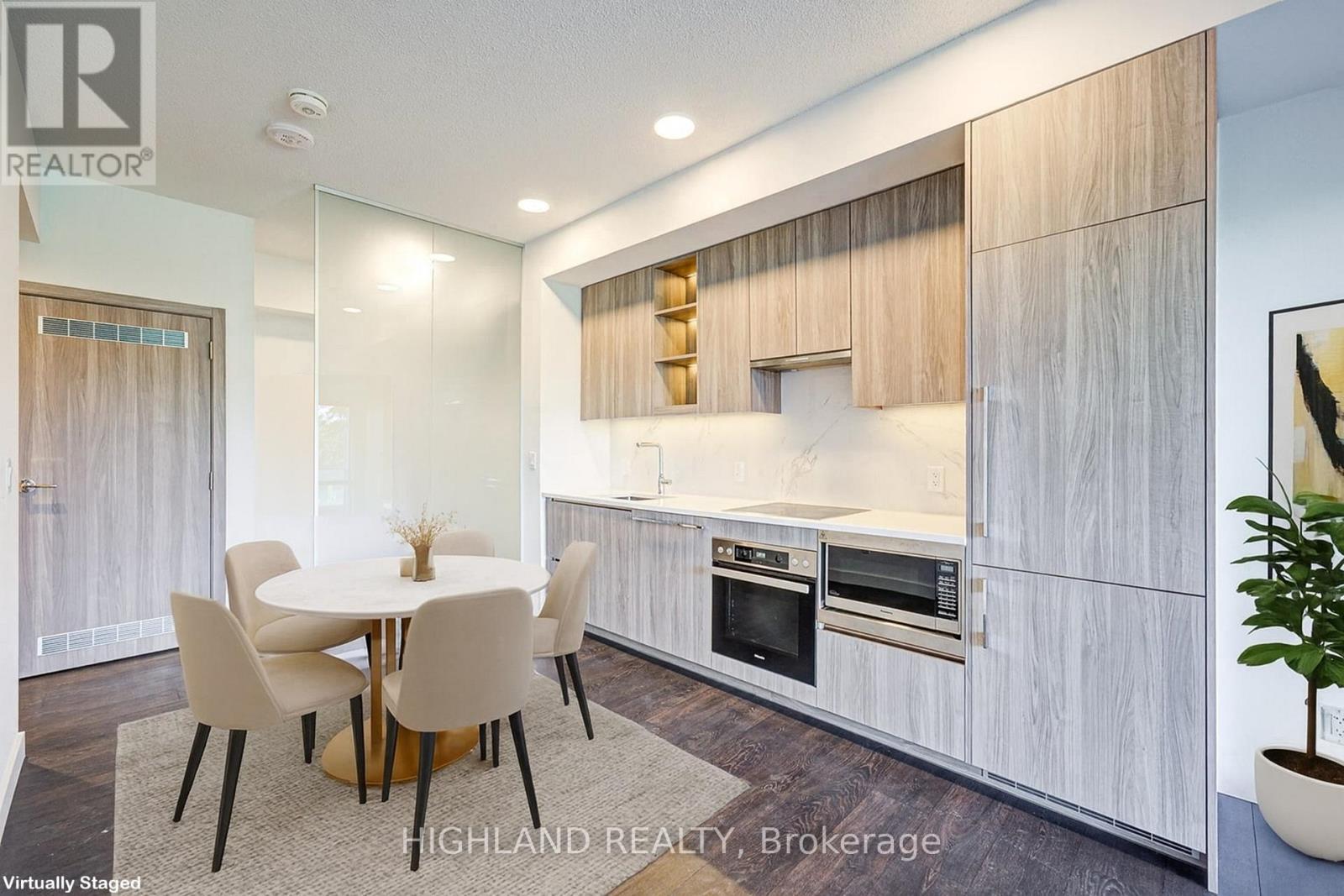 608 - 25 Mcmahon Drive, Toronto, ON - Indoor