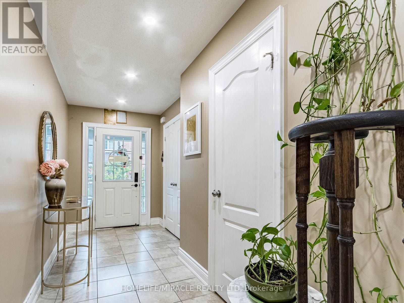 # 143 - 1035 Victoria Road S, Guelph, ON - Indoor Photo Showing Other Room