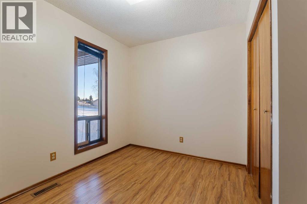 27 Tressa Street, Swan Hills, AB - Indoor Photo Showing Other Room