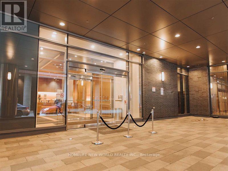 2004 - 295 Adelaide Street W, Toronto, ON - Indoor Photo Showing Other Room