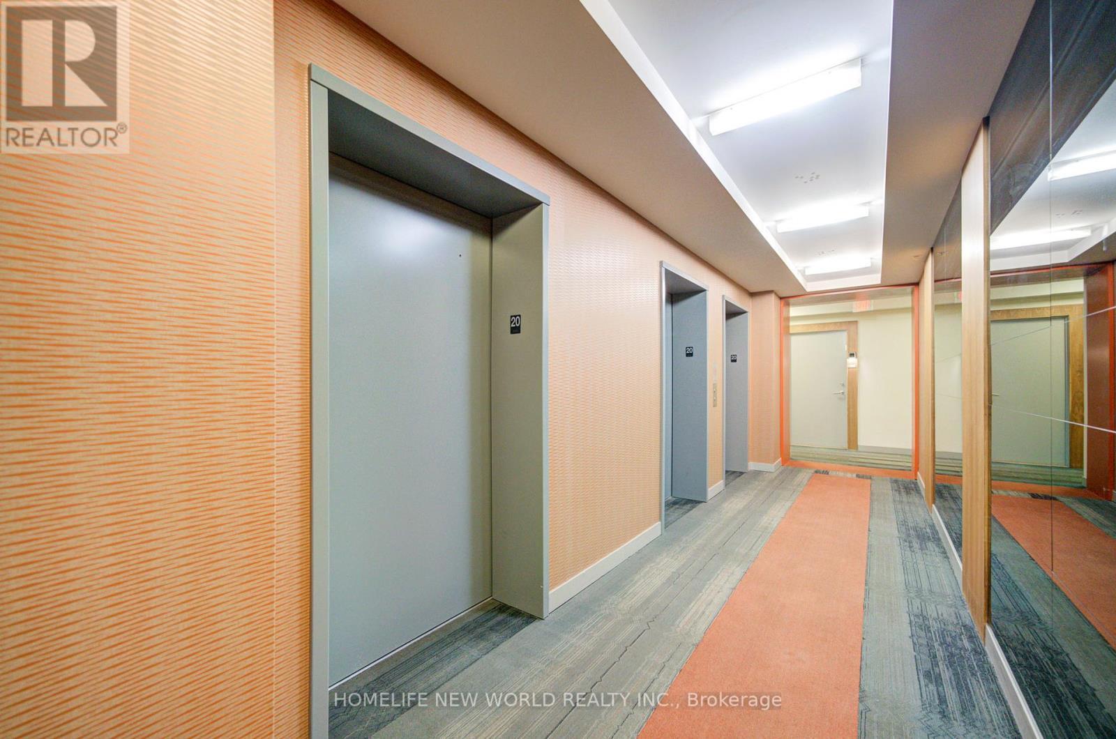 2004 - 295 Adelaide Street W, Toronto, ON - Photo Showing Other Room