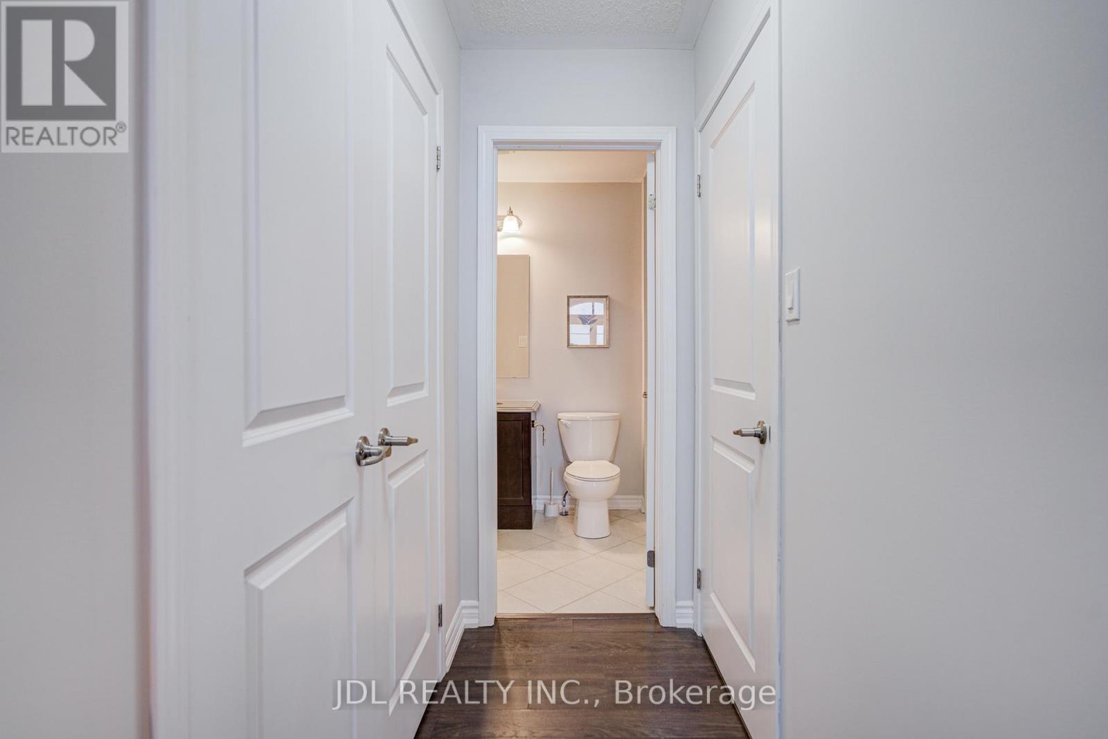 3002 Preserve Drive, Unit 25 Drive, Oakville, ON - Indoor Photo Showing Other Room