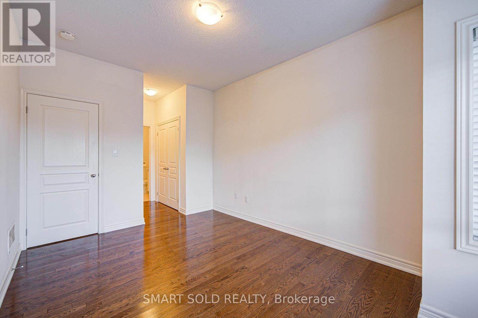 99 Chouinard Way, Aurora, ON - Indoor Photo Showing Other Room