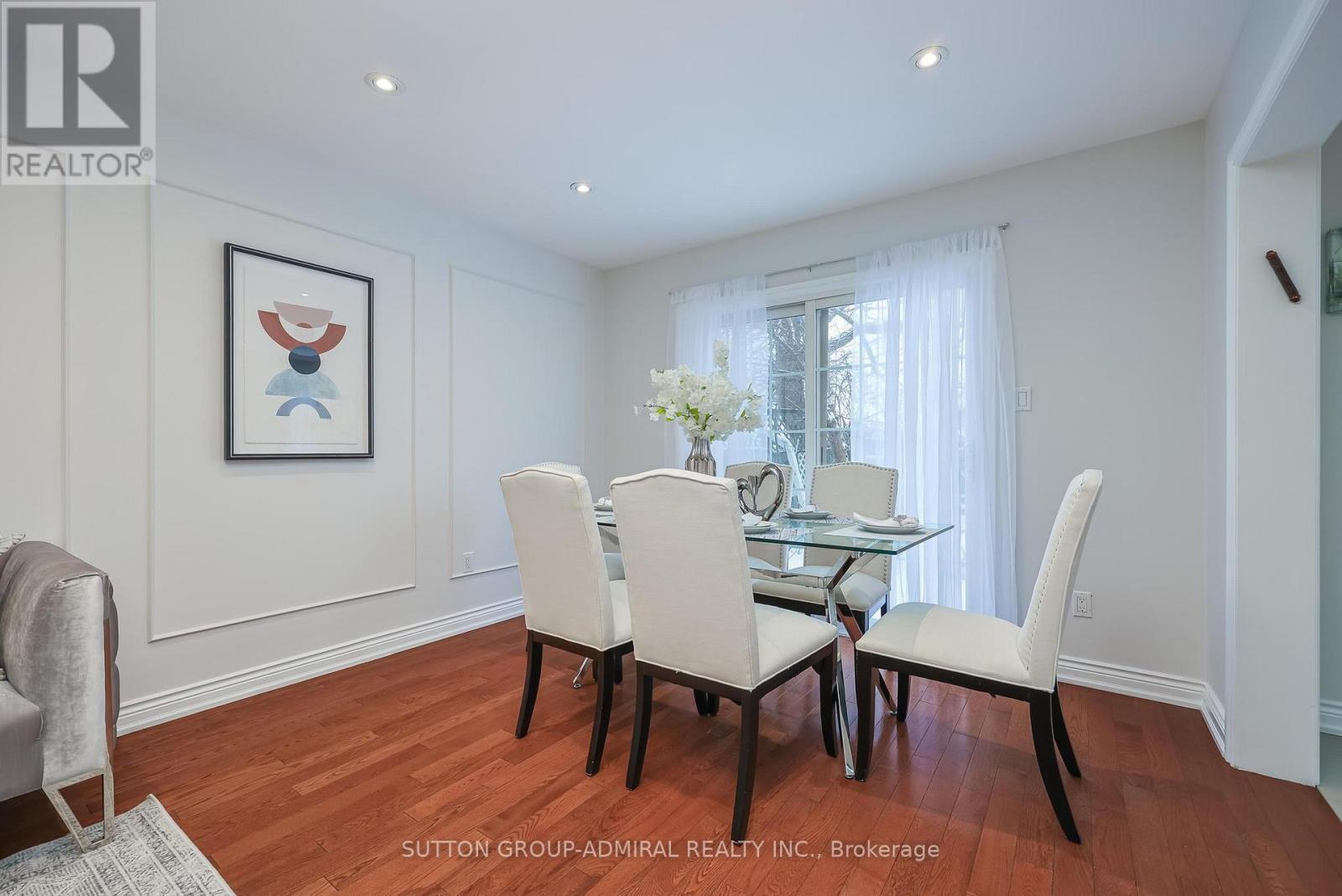 65 Patrice Crescent, Vaughan, ON - Indoor Photo Showing Dining Room