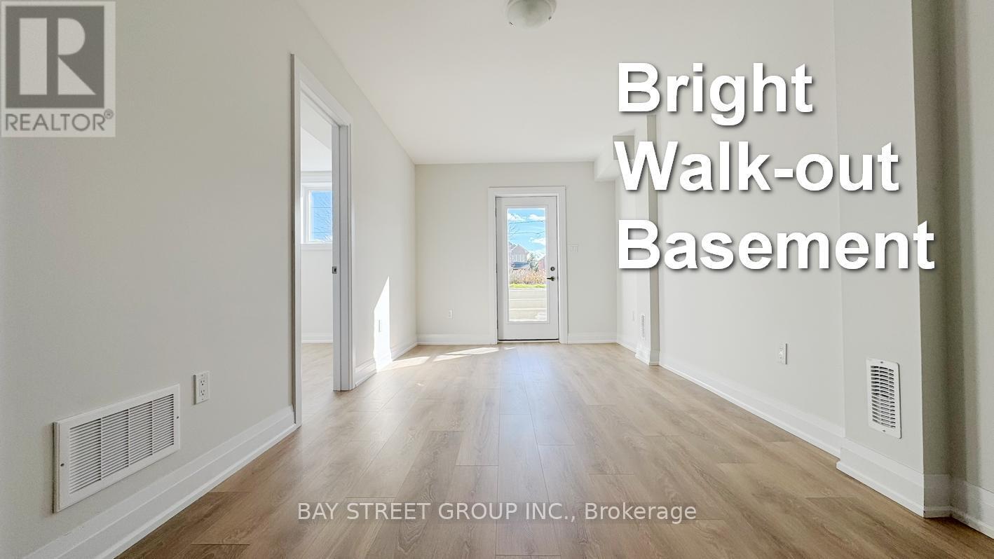 169 Seguin Street, Richmond Hill, ON - Indoor Photo Showing Other Room