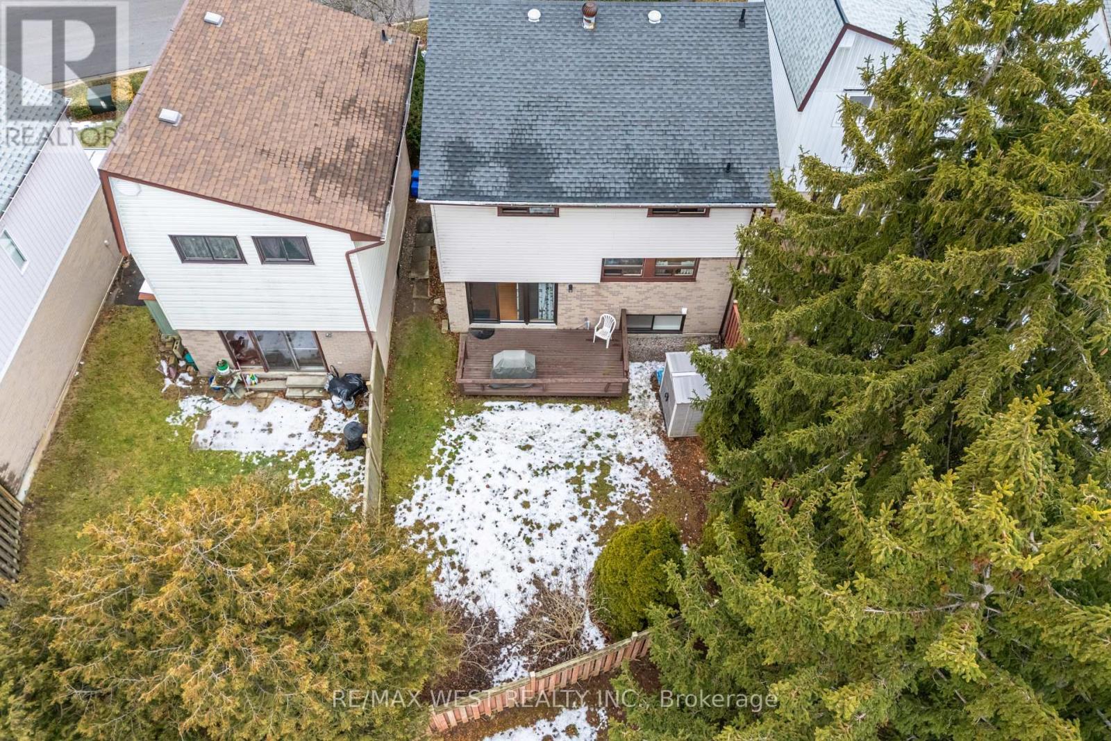 6 Hillpark Trail, Brampton, ON - Outdoor