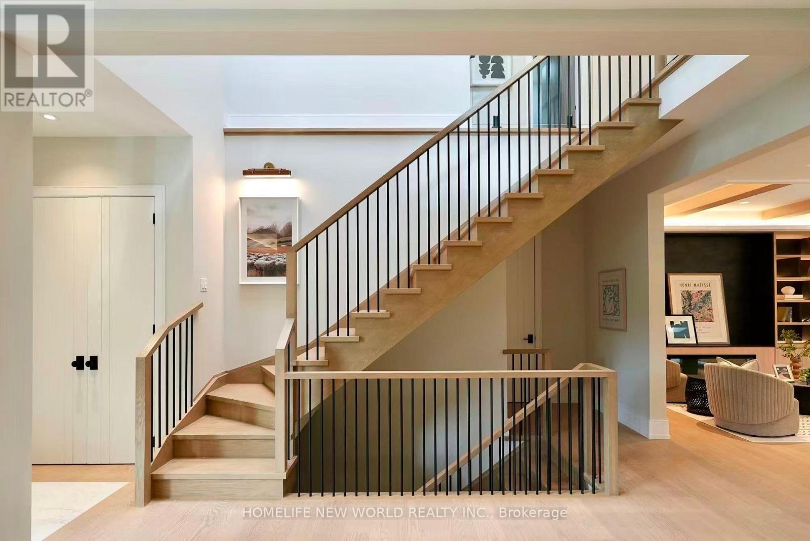 30 Orchard Crescent, Toronto, ON - Indoor Photo Showing Other Room