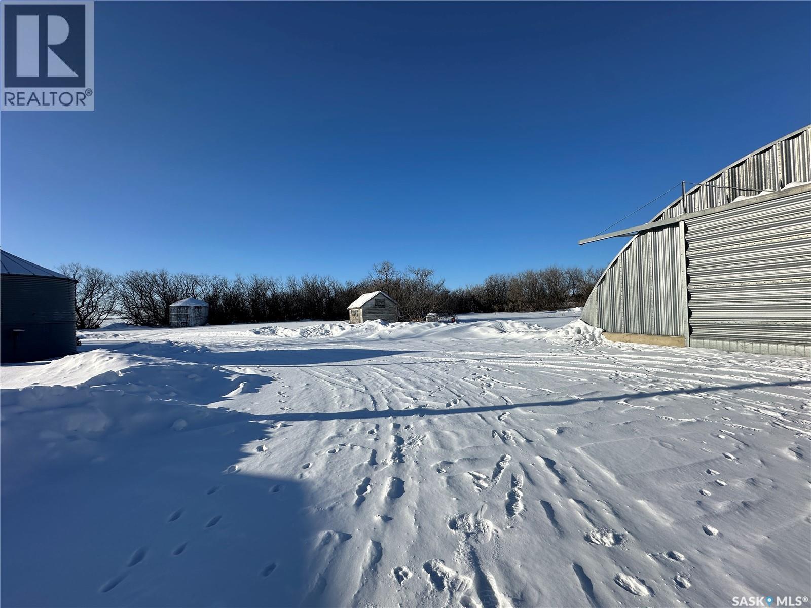Bowes Acreage, Laird, SK - Outdoor