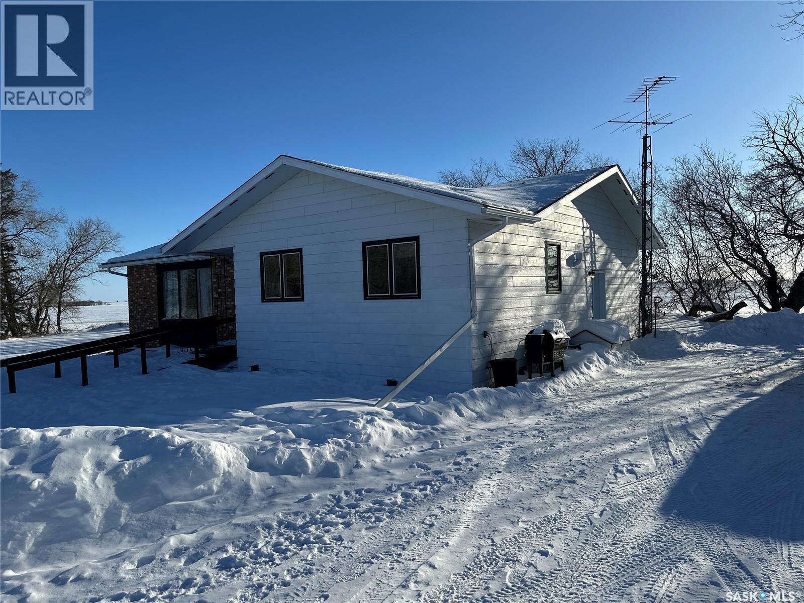 Bowes Acreage, Laird, SK - Outdoor