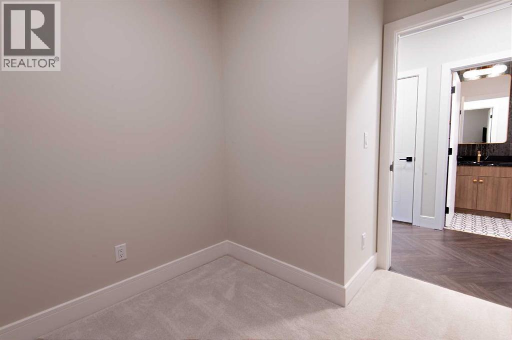 414, 370 Dieppe Drive Sw, Calgary, AB - Indoor Photo Showing Other Room