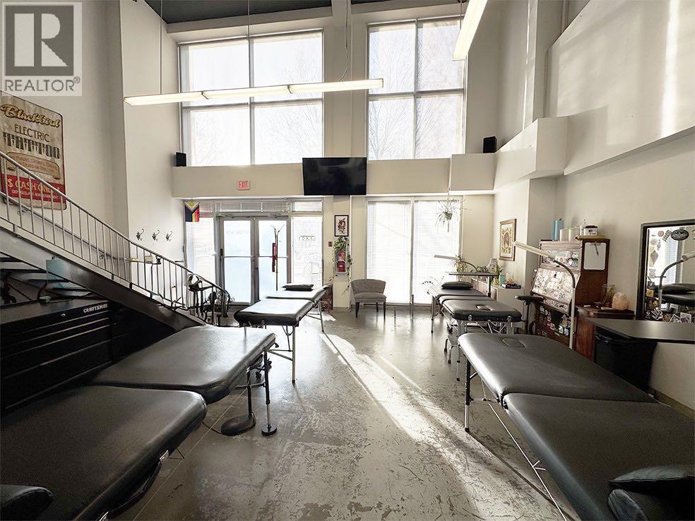 102, 1118 12 Avenue Sw, Calgary, AB