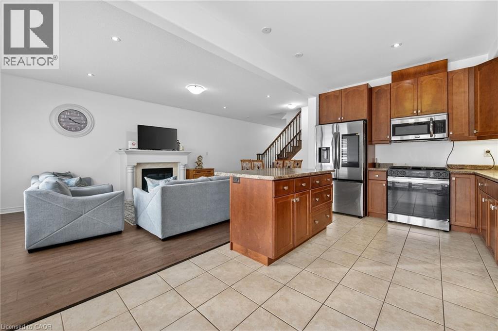 63 Chamomile Drive, Hamilton, ON - Indoor Photo Showing Kitchen With Stainless Steel Kitchen