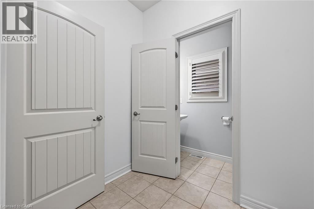 63 Chamomile Drive, Hamilton, ON - Indoor Photo Showing Other Room