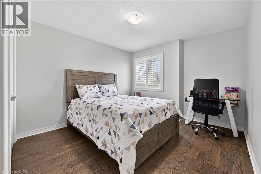 63 Chamomile Drive, Hamilton, ON - Indoor Photo Showing Bedroom