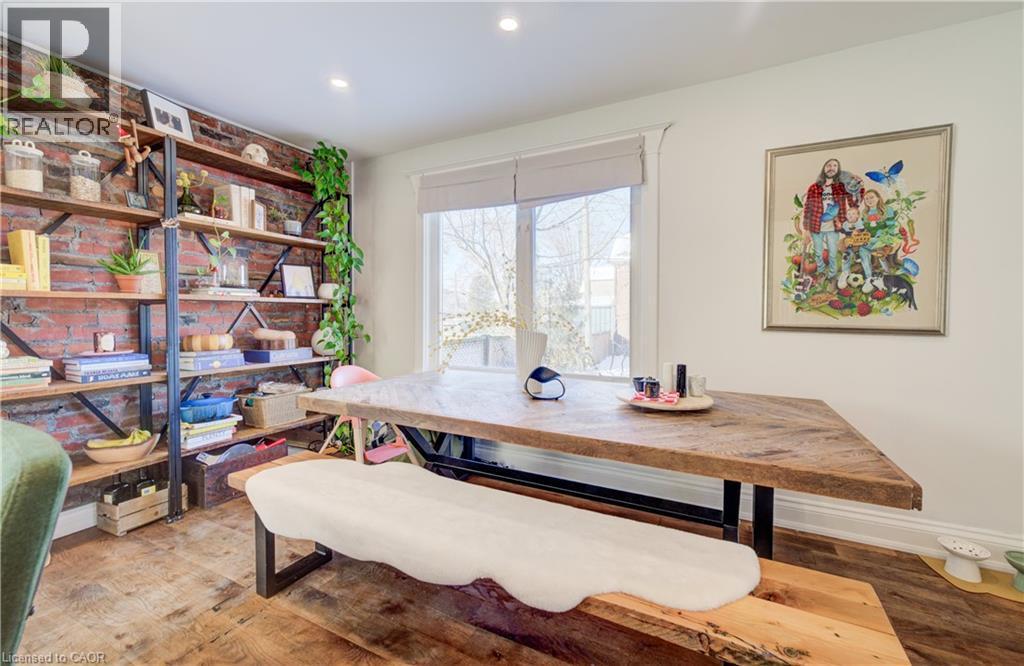 60 Alpine Avenue, Hamilton, ON - Indoor