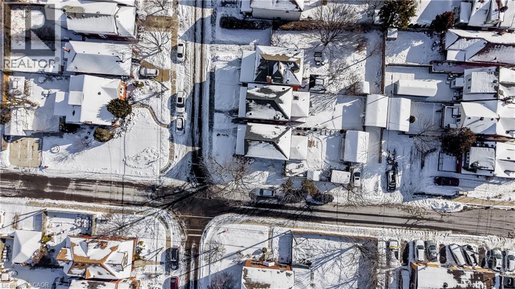 60 Alpine Avenue, Hamilton, ON - Outdoor