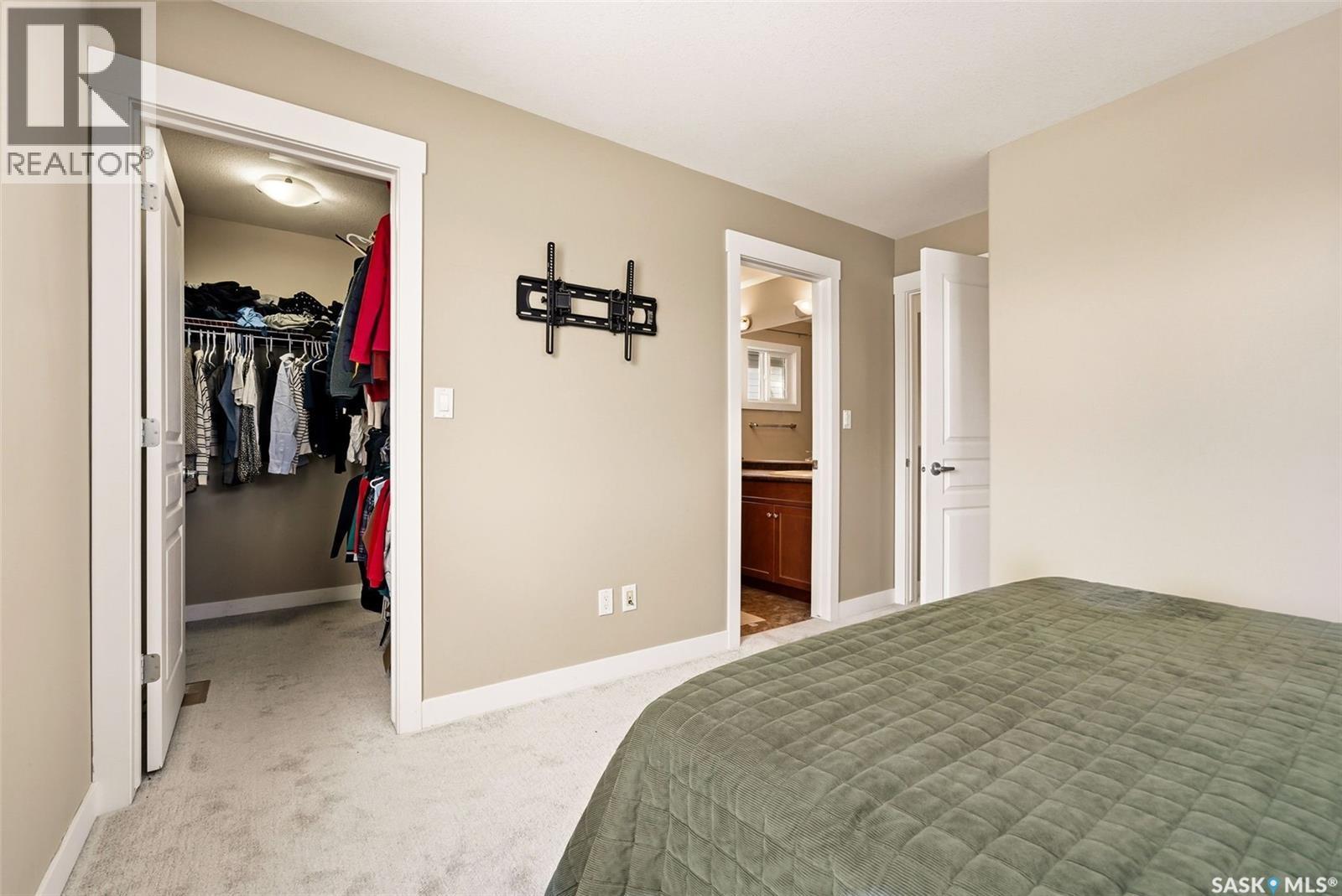 3669 Green Bank Road, Regina, SK - Indoor Photo Showing Bedroom