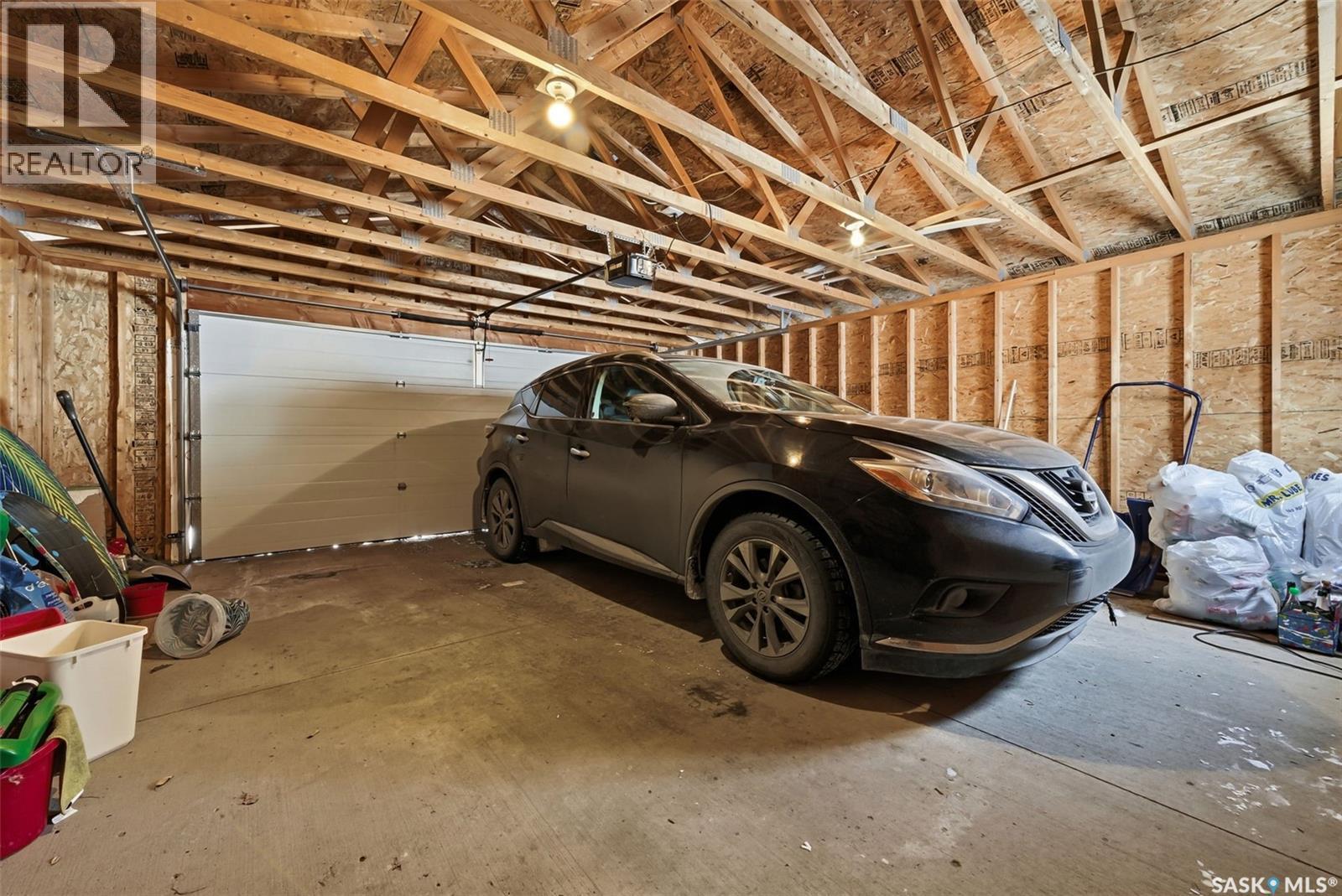 3669 Green Bank Road, Regina, SK - Indoor Photo Showing Garage