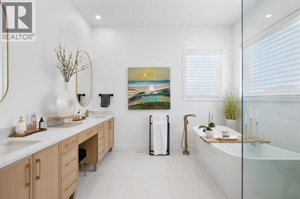19 Monterra Way, Rural Rocky View County, AB - Indoor Photo Showing Bathroom