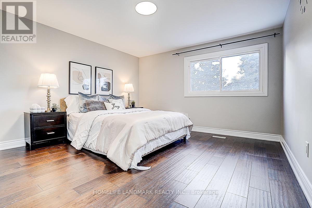 8 - 646 Village Parkway, Markham, ON - Indoor Photo Showing Bedroom