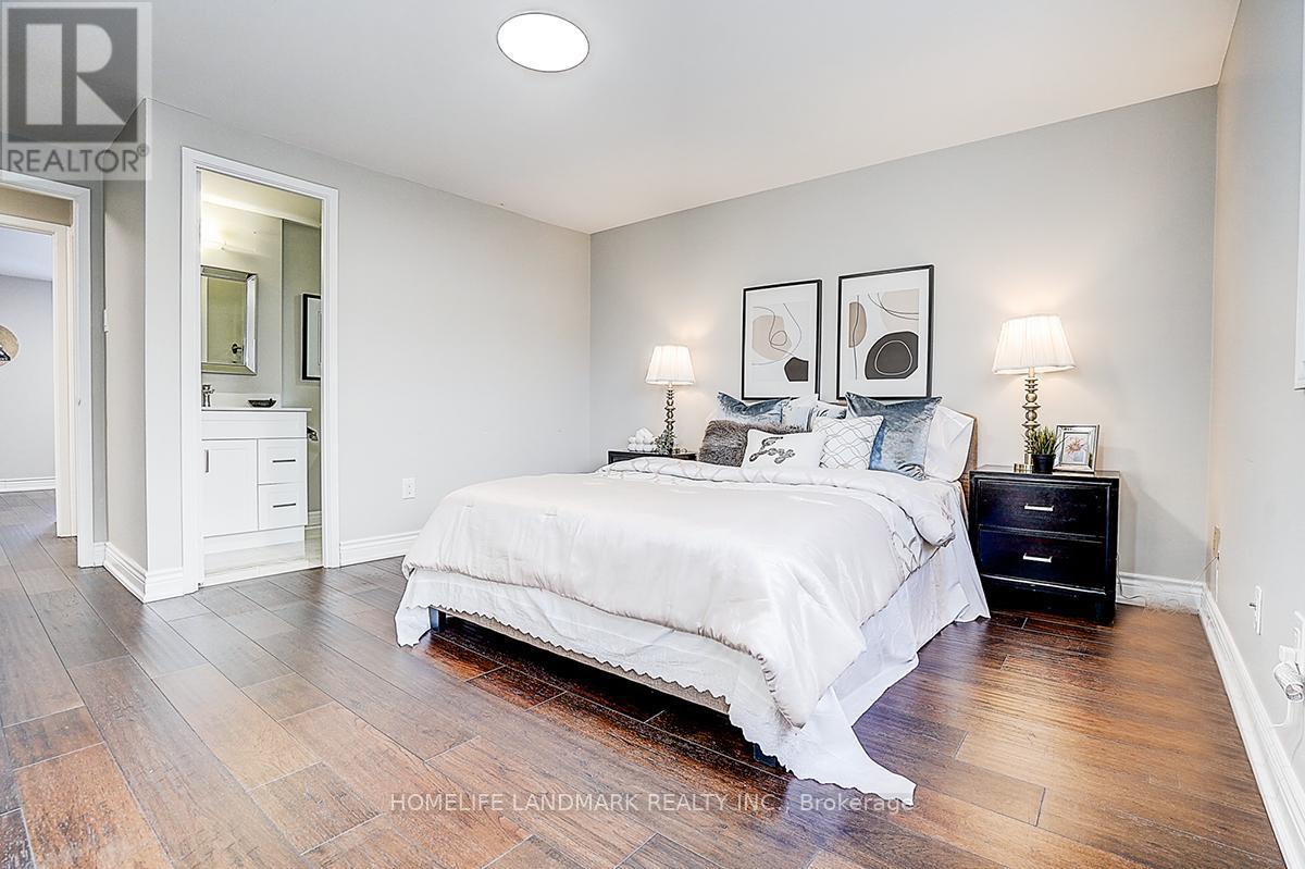 8 - 646 Village Parkway, Markham, ON - Indoor Photo Showing Bedroom