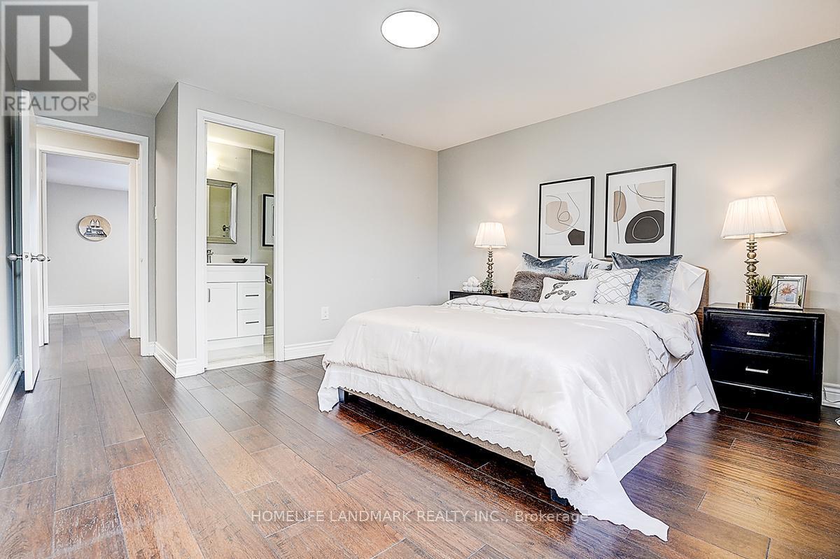 8 - 646 Village Parkway, Markham, ON - Indoor Photo Showing Bedroom