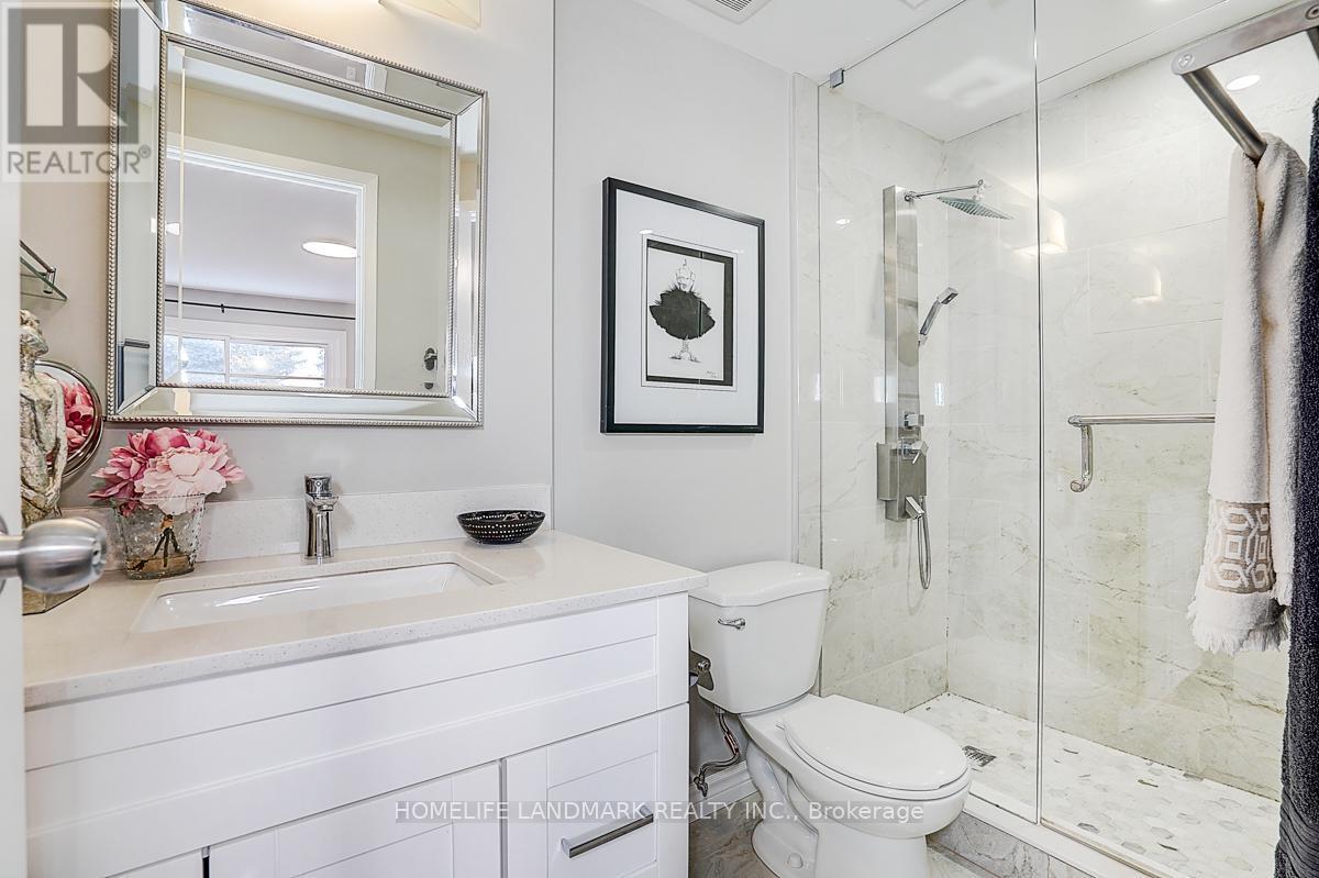 8 - 646 Village Parkway, Markham, ON - Indoor Photo Showing Bathroom