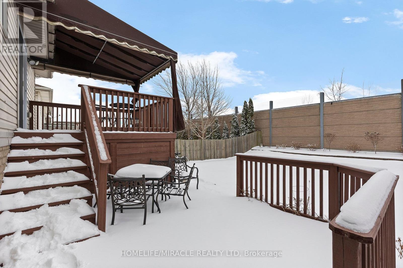 655 Alpenrose Court, Windsor, ON - Outdoor With Deck Patio Veranda With Exterior