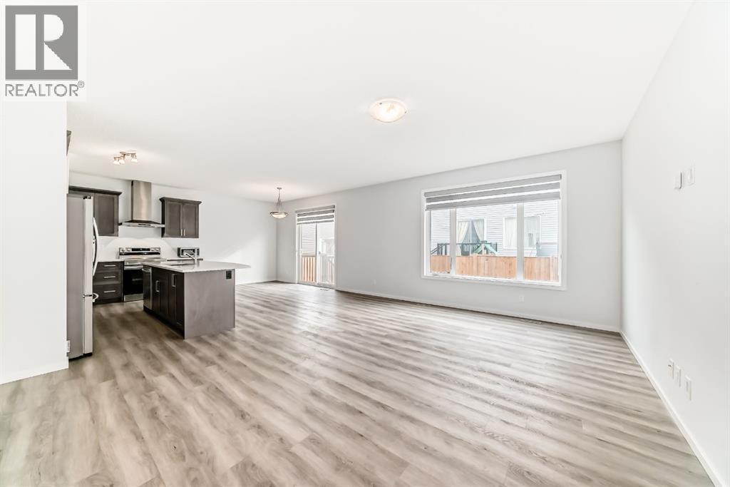 140 Carringham Road Nw, Calgary, AB - Indoor